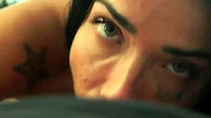 Aistillinen Ana Darks mukaansatempaava takapää ja suu-anaali kohtaaminen kasvojen viimeistely tämä aikuisten elokuva Brasiliasta